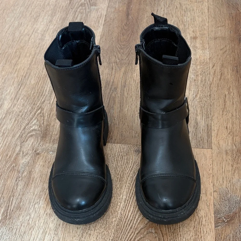 Girls Art Class Stylish Black Vegan Leather Moto Boots size 13